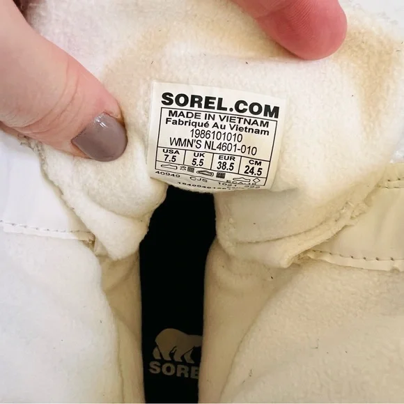 New SOREL Explorer II Joan Cozy Boot Waterproof and Insulated Snow Boots Sz 7.5 - Picture 6 of 8